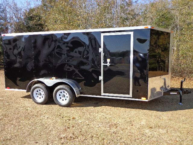 Know More About Tandem Axle Enclosed